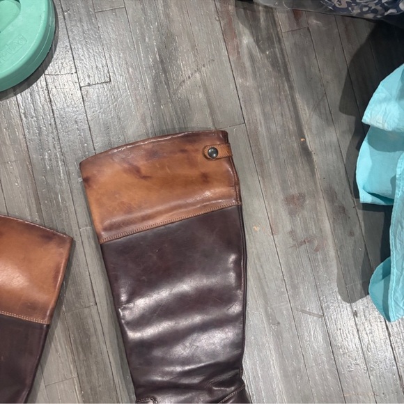 Brown Leather Heeled Boots - Picture 3 of 7